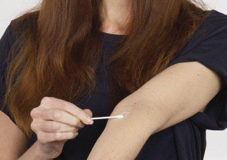 Allergietest voor haarverf uitvoeren