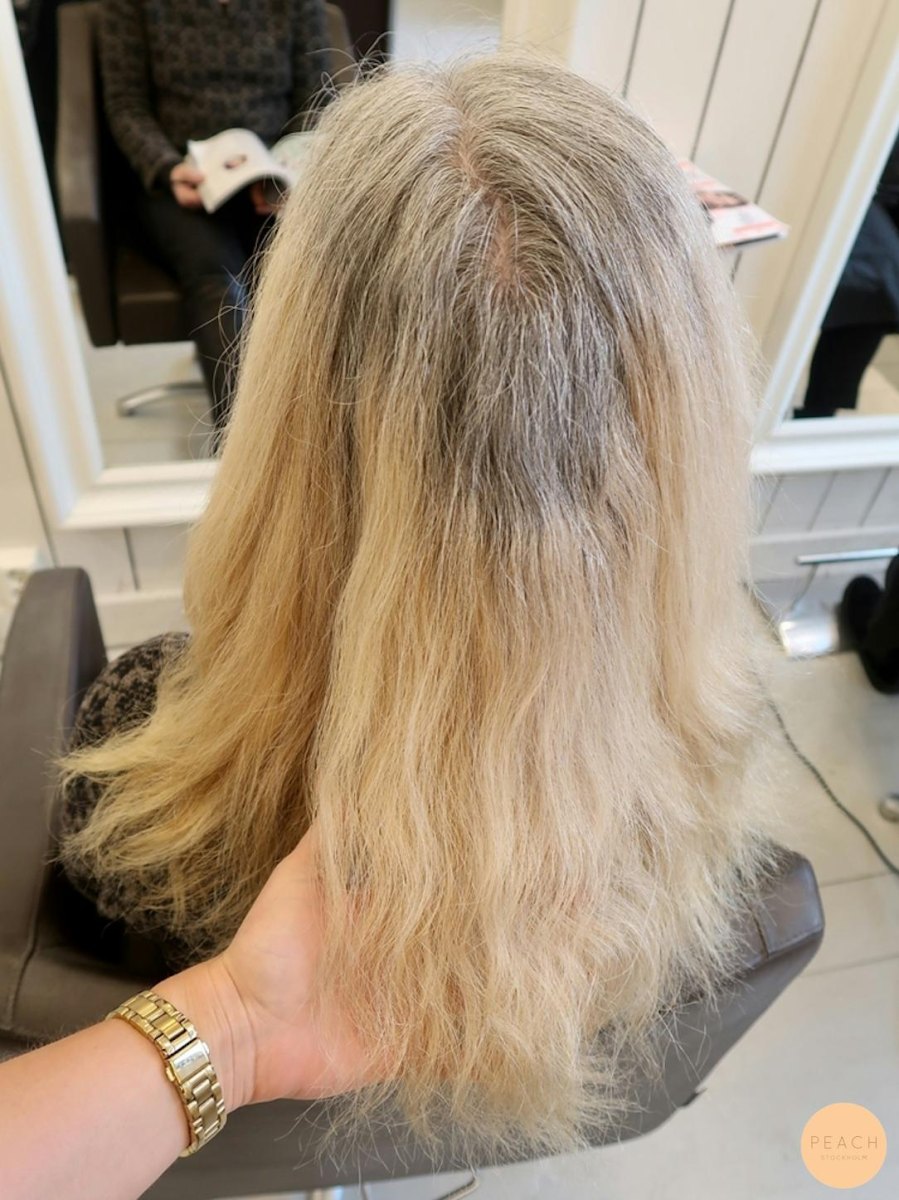Blond gekleurd grijs haar