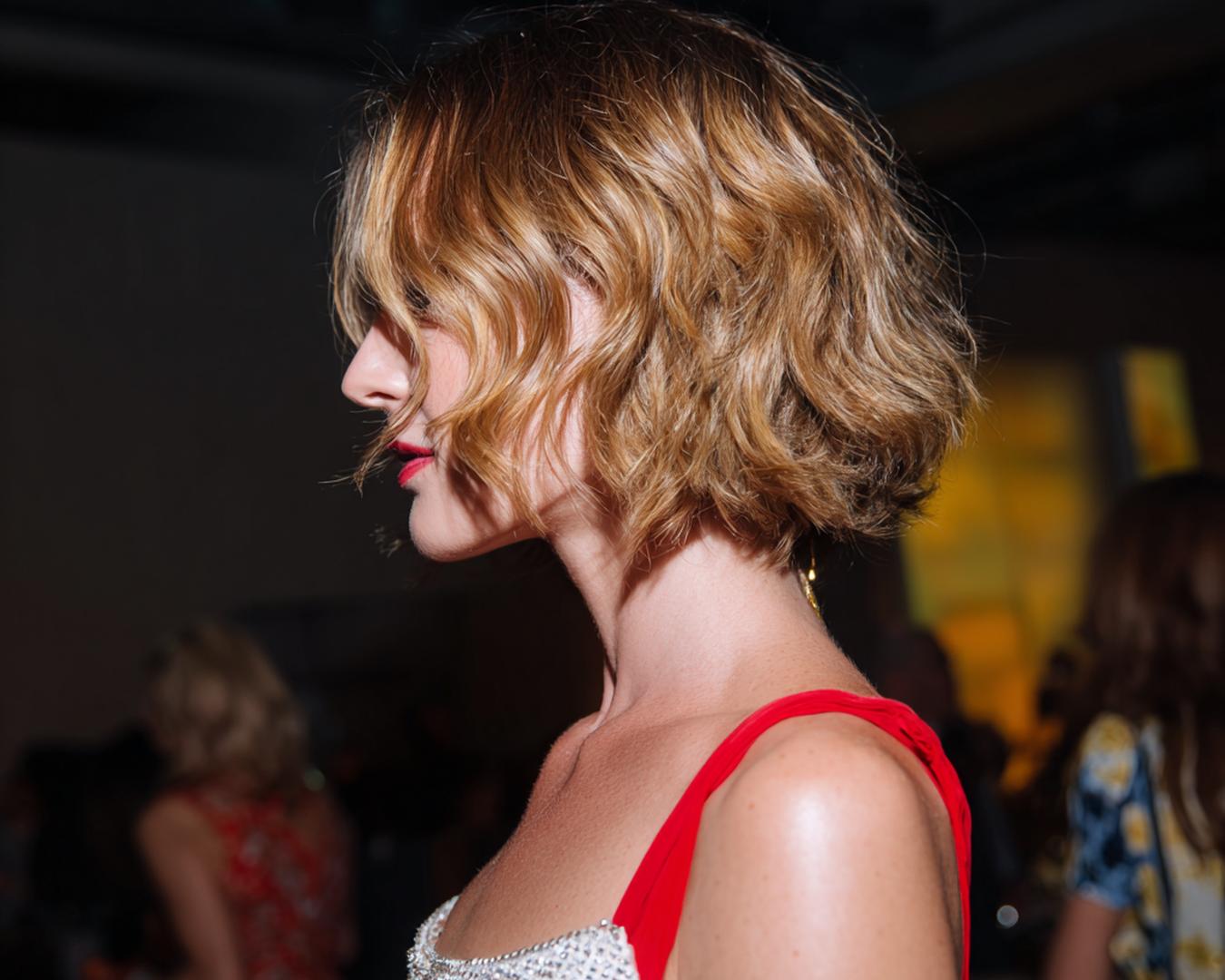 Korte Gelaagde Bob Blond