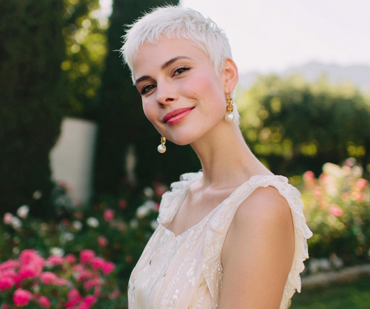IJsblonde Korte Pixie Crop