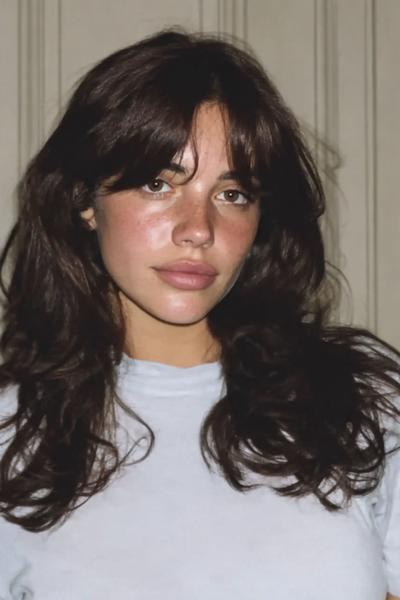 39 Inspirerende Looks Voor Lang Haar Met Laagjes Aan De Voorkant En Curtain Bangs