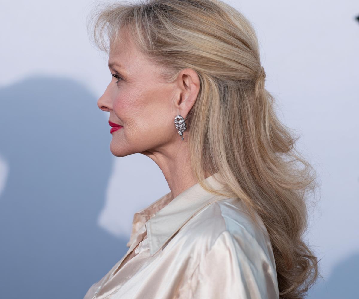 Lang Blond Half Opgestoken