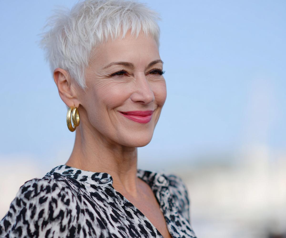 Korte Witte Pixie Crop