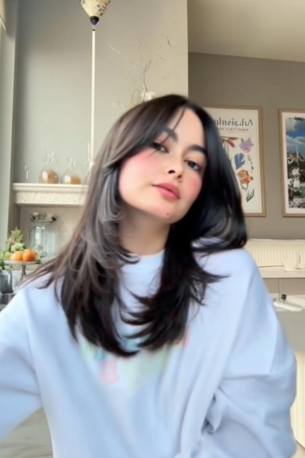 Donkere lob met laagjes