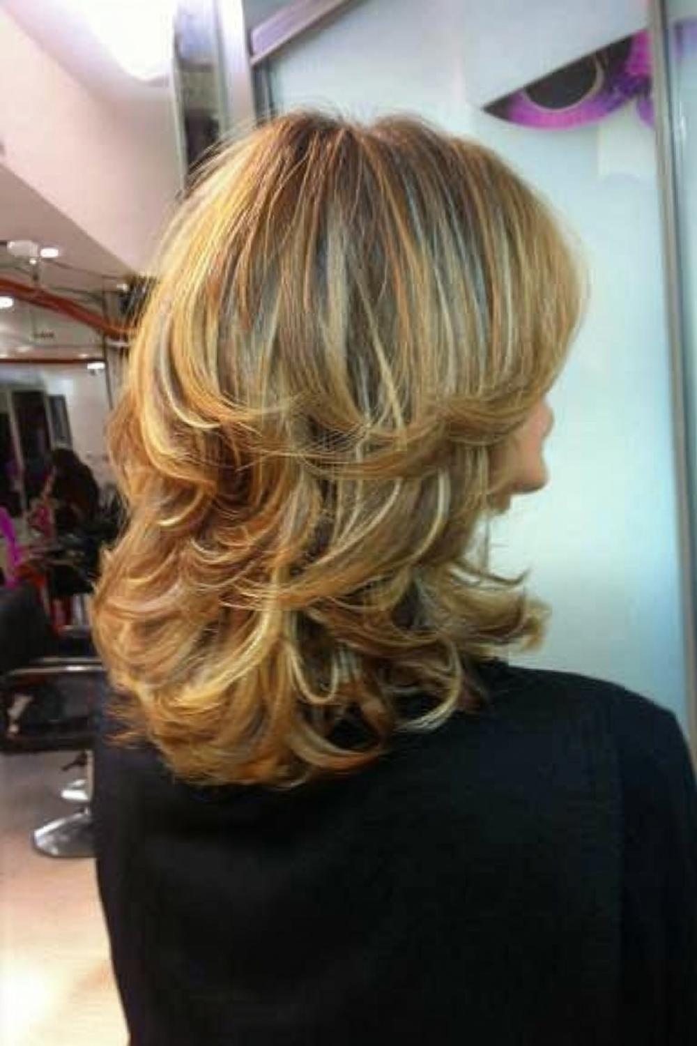 Gelaagde blonde beweging