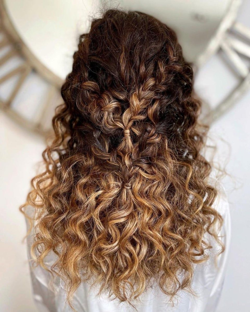 Boho krullen met vlechten