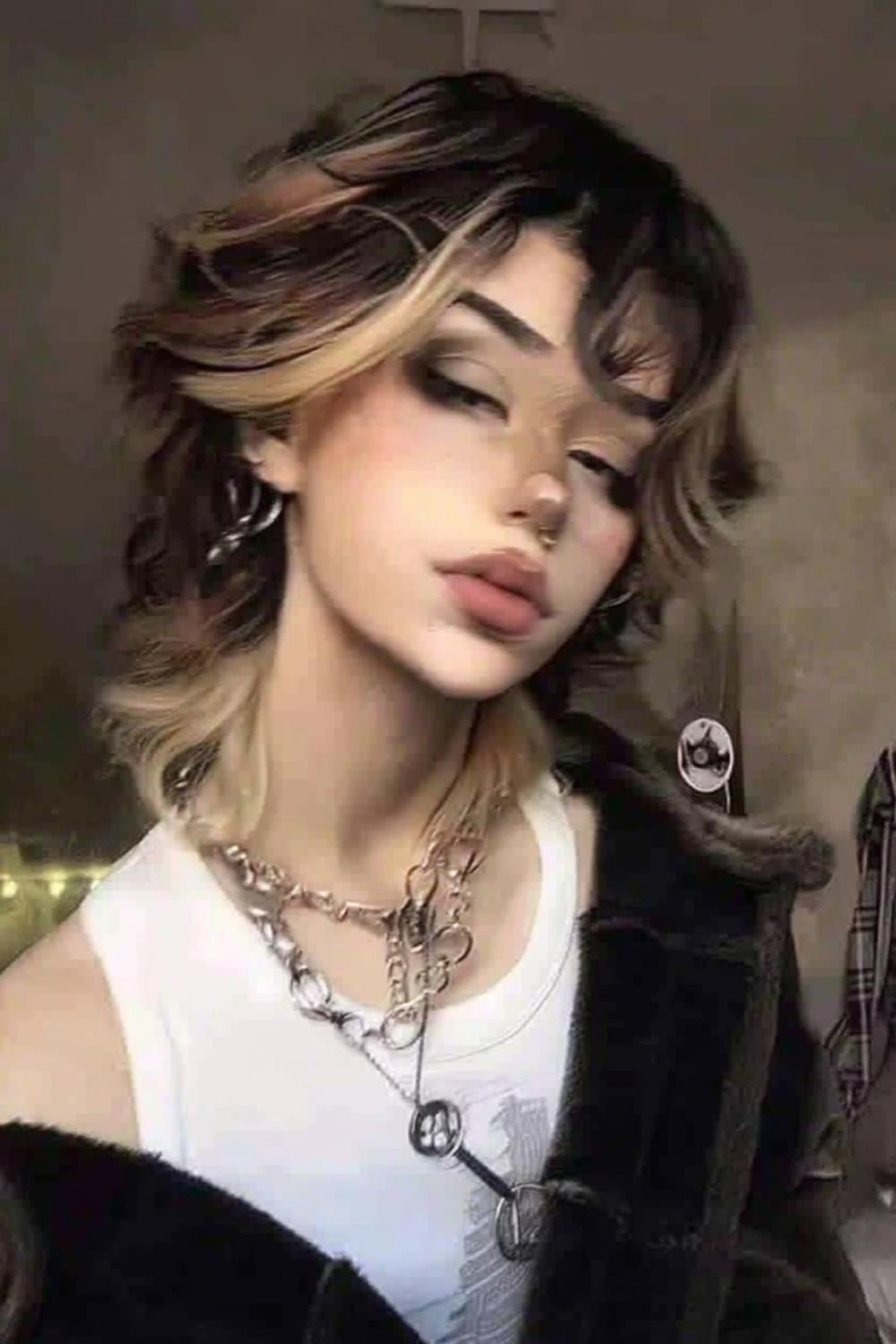 Blonde highlights met attitude