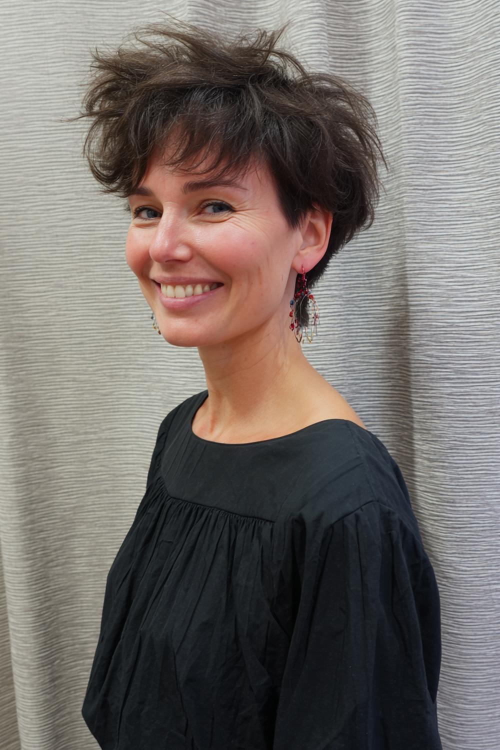 15. Haar: choppy shag met gordijnpony en rock-achtige textuur