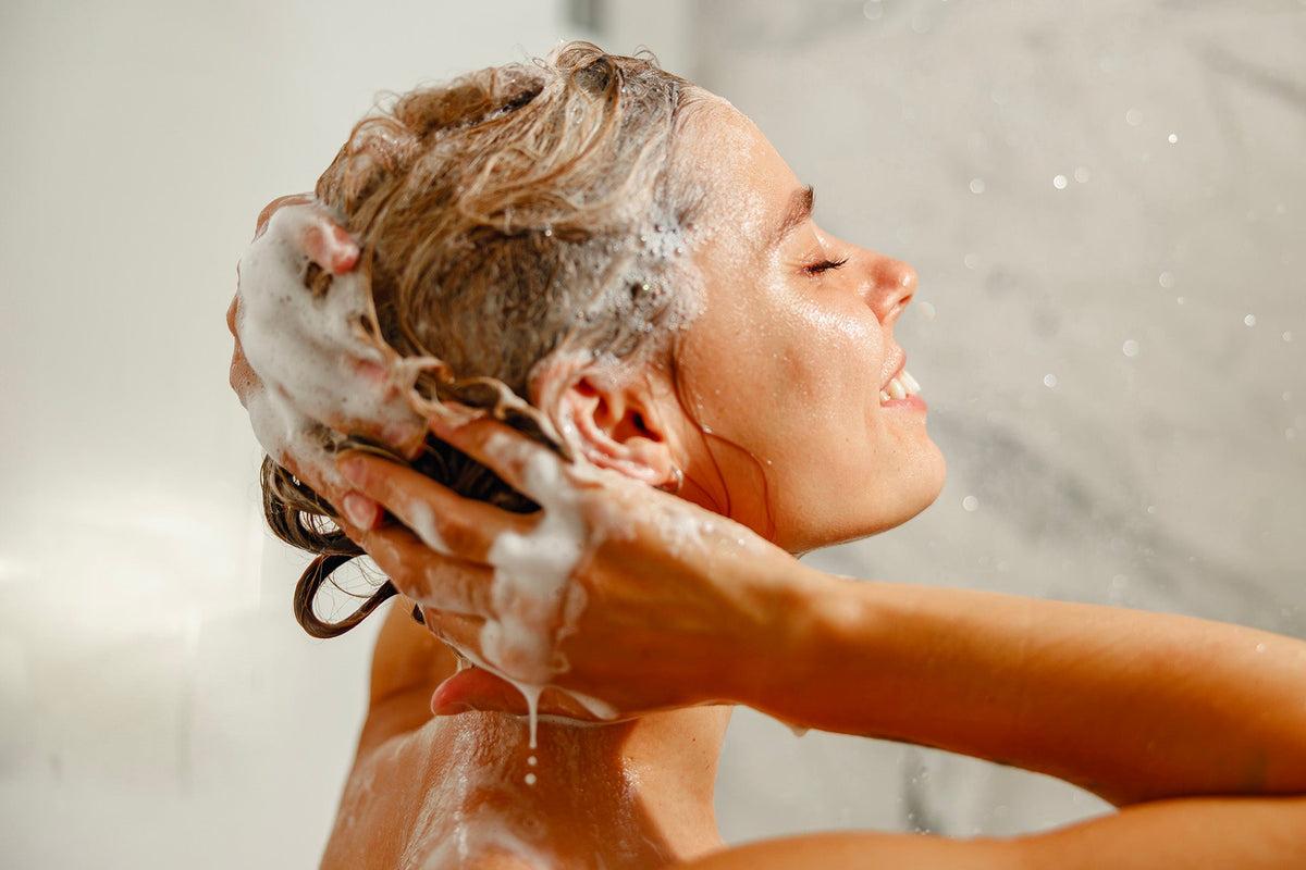 Gezonde haar routines voor sterk en glanzend haar